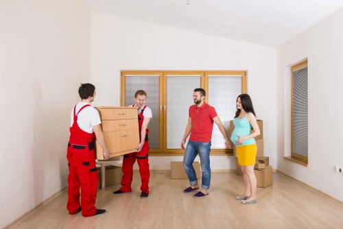 Risk assessment and planning for a moving job by a removal company