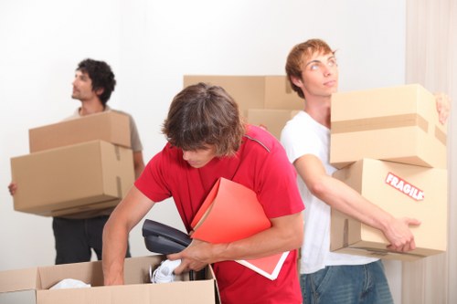 Local house removal service covering London flats and family homes